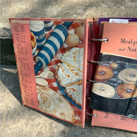 Vintage Better Homes and Gardens New Cook Book EXTRA RECIPIES - Like Grandma’s - Picture 3 of 4